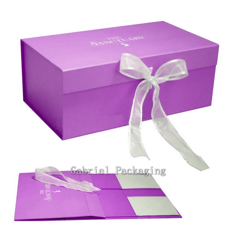 Classical Folded Rigid  Box with ribbon handle