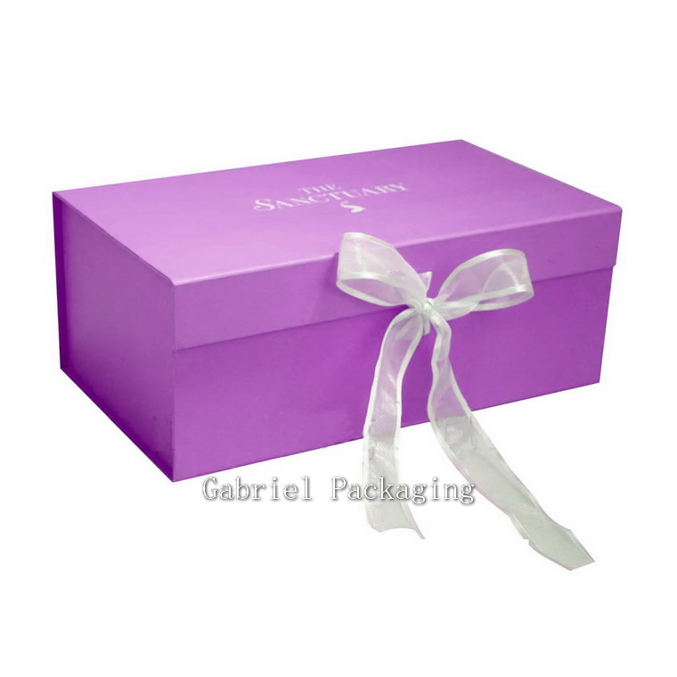 Classical Folded Rigid  Box with ribbon handle